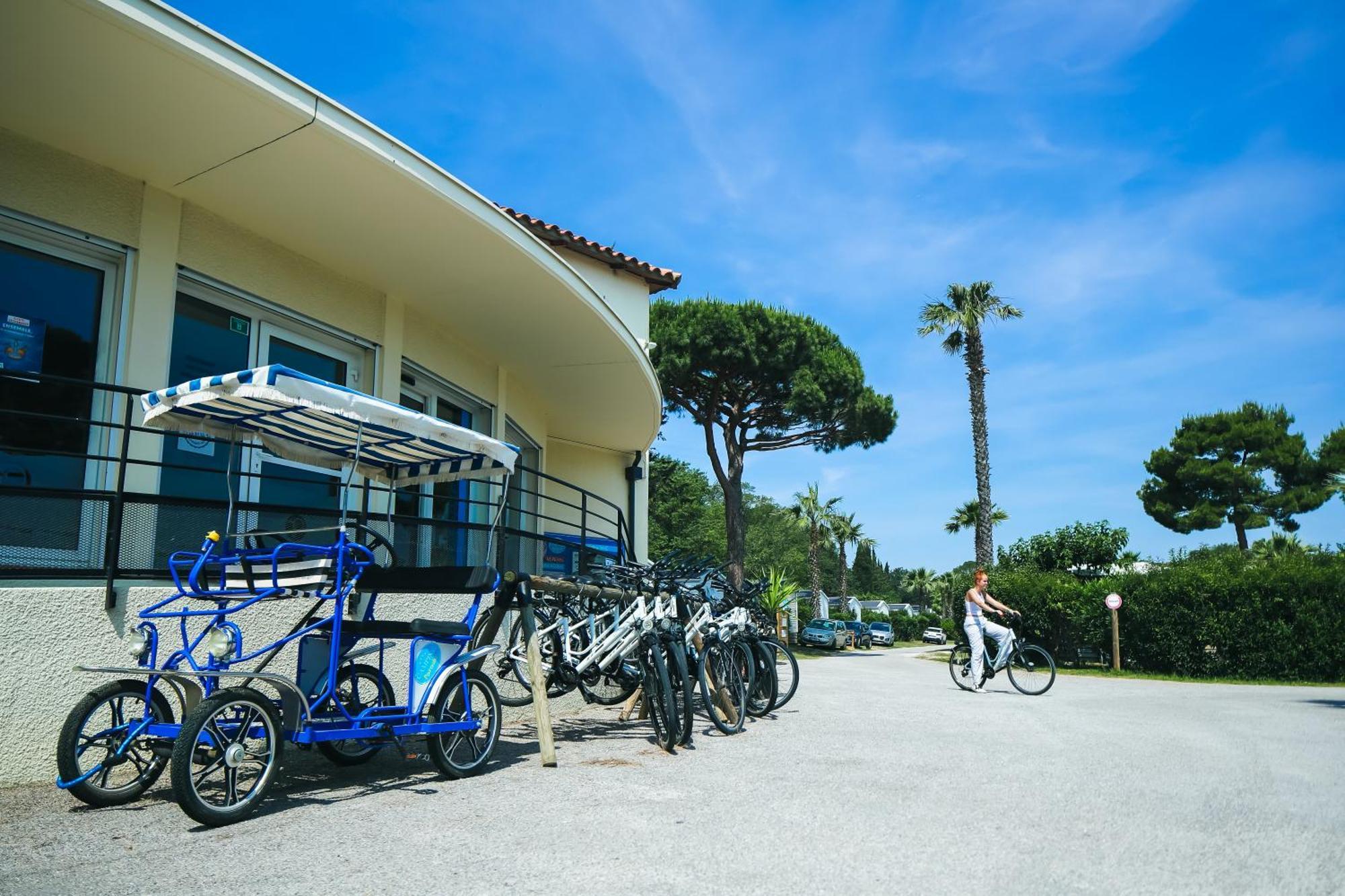 Camping Paradis Le Pearl Argelès-sur-Mer Exterior foto