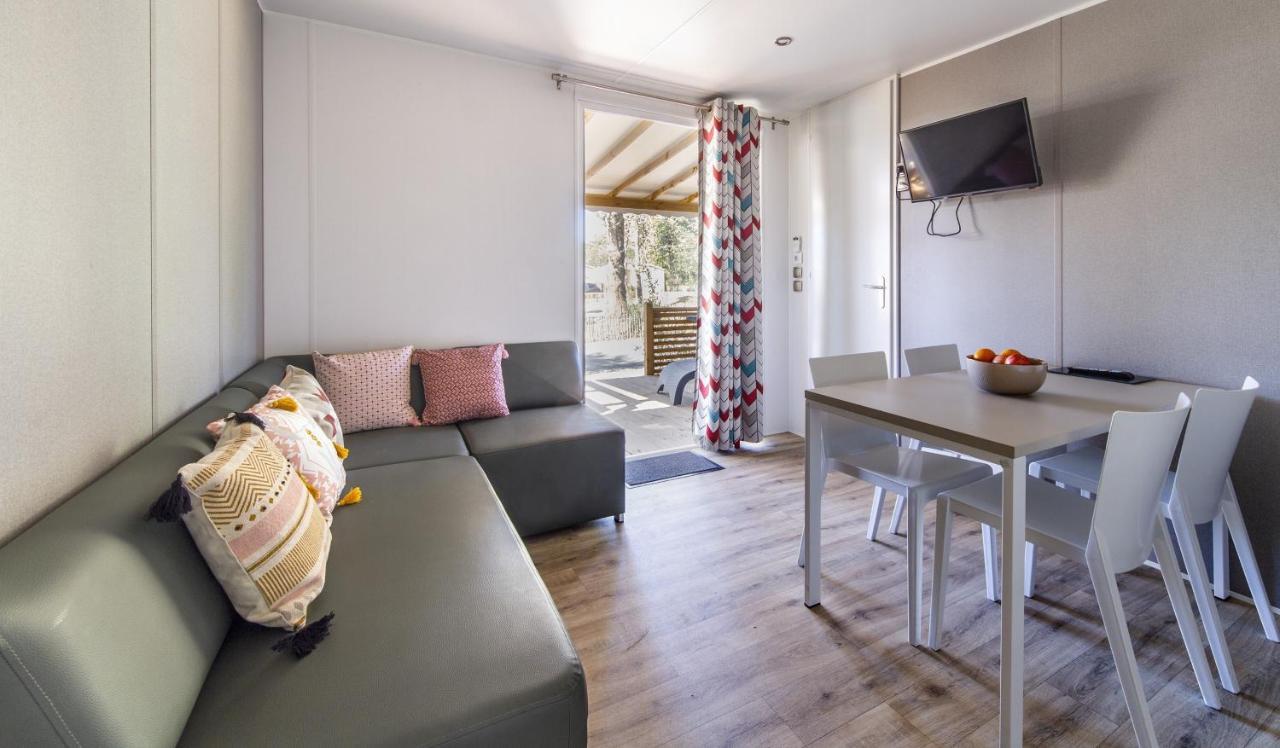 Camping Paradis Le Pearl Argelès-sur-Mer Exterior foto